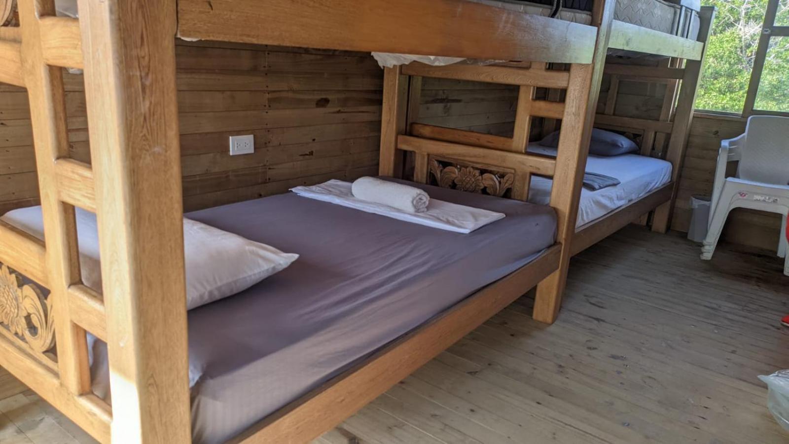 Hostel villa luz Beach Tintipan Island Exteriör bild