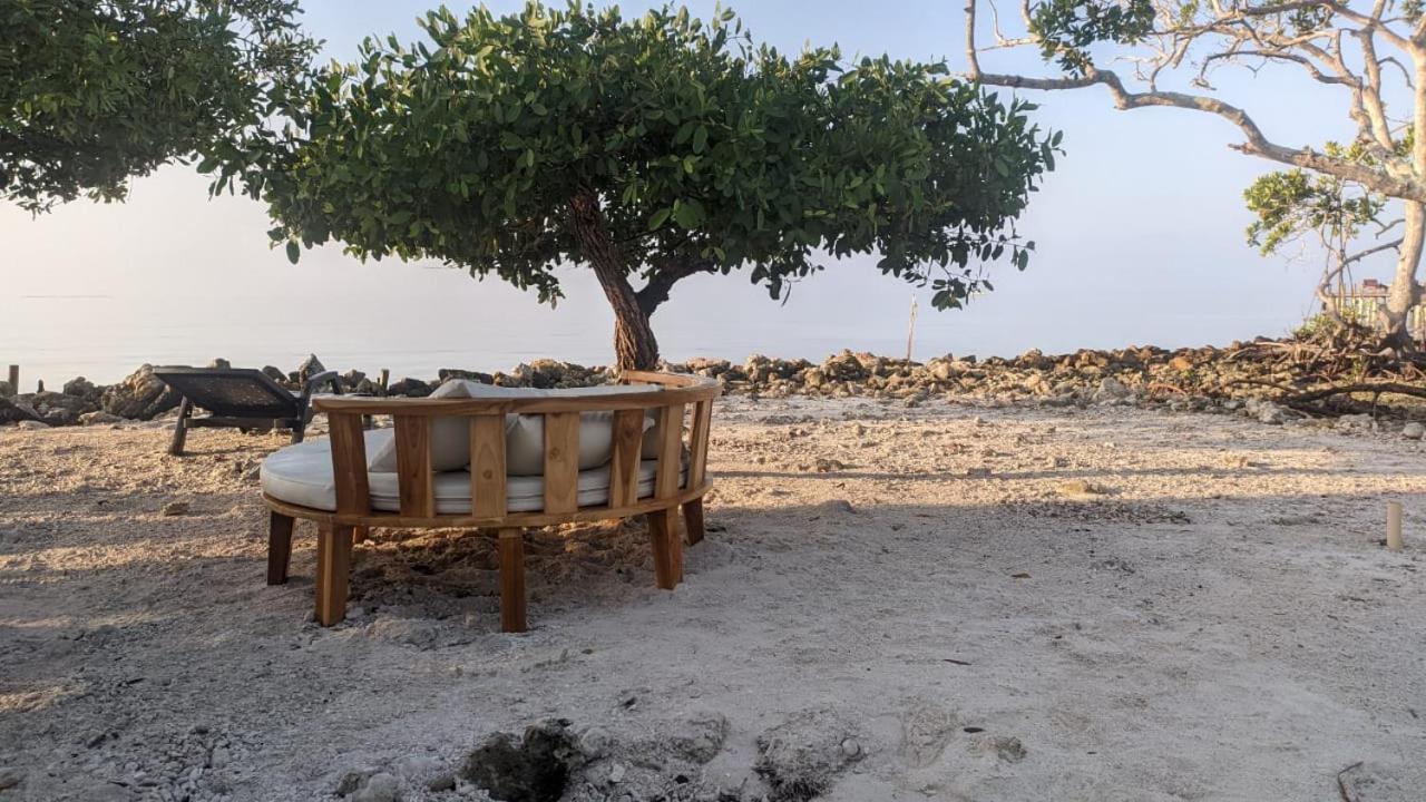 Hostel villa luz Beach Tintipan Island Exteriör bild